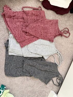 3-Pack Textured Knit Cami Tops in Dusty Rose, Light Gray & Charcoal - Size L
